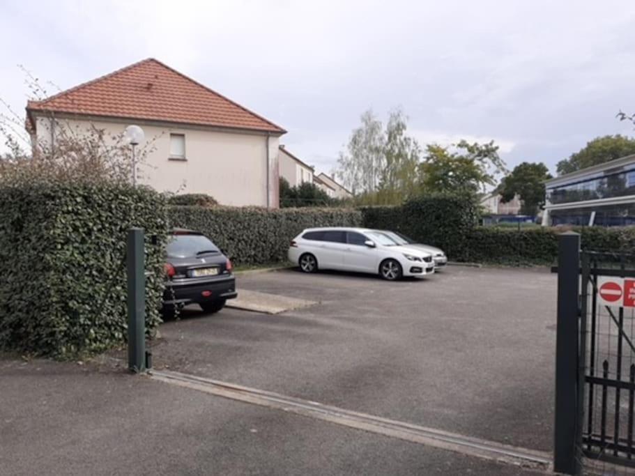 Maison Comet Avec Jardin Et Parking Orléans Eksteriør bilde